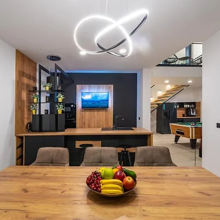 Luxury Royal Hill With 34 M2 Pool *