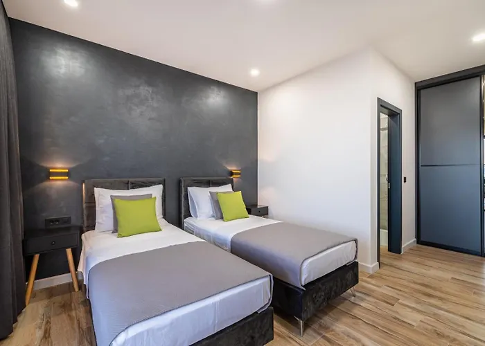 Вилла Luxury Royal Hill With 34 M2 Pool *