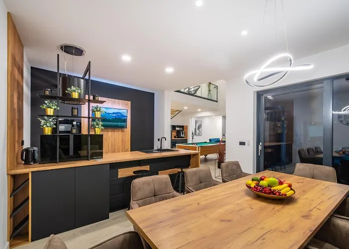 Вилла Luxury Royal Hill With 34 M2 Pool Масленица