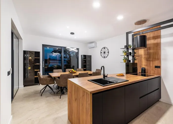 Вилла Luxury Royal Hill With 34 M2 Pool *