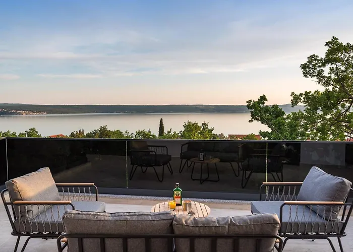 Luxury Royal Hill With 34 M2 Pool Вилла *