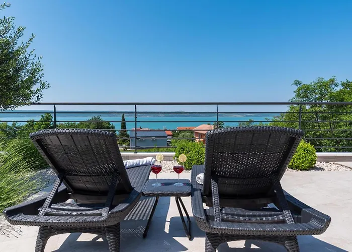 Вилла Luxury Royal Hill With 34 M2 Pool