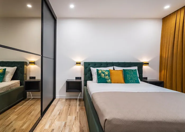 Luxury Royal Hill With 34 M2 Pool * Maslenica