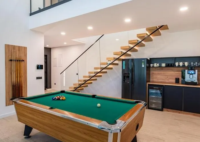 Luxury Royal Hill With 34 M2 Pool *